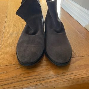 Size 8.5 dolce vita boot grey